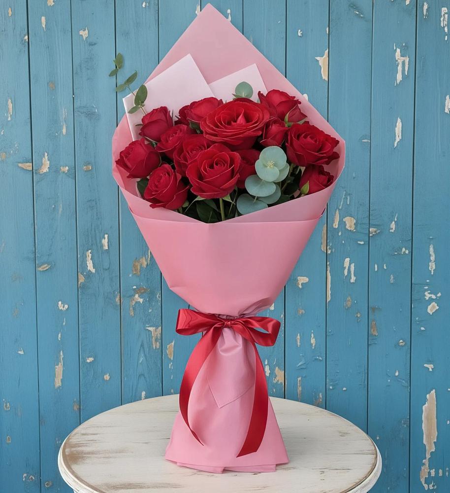 Букет цветов из: Розы в Шахтёрске