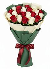 Букет Микс из красных и белых роз #REPLACE_PRED# Шахтёрске