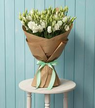 Букет цветов из:  Лизиантусы в Шахтёрске