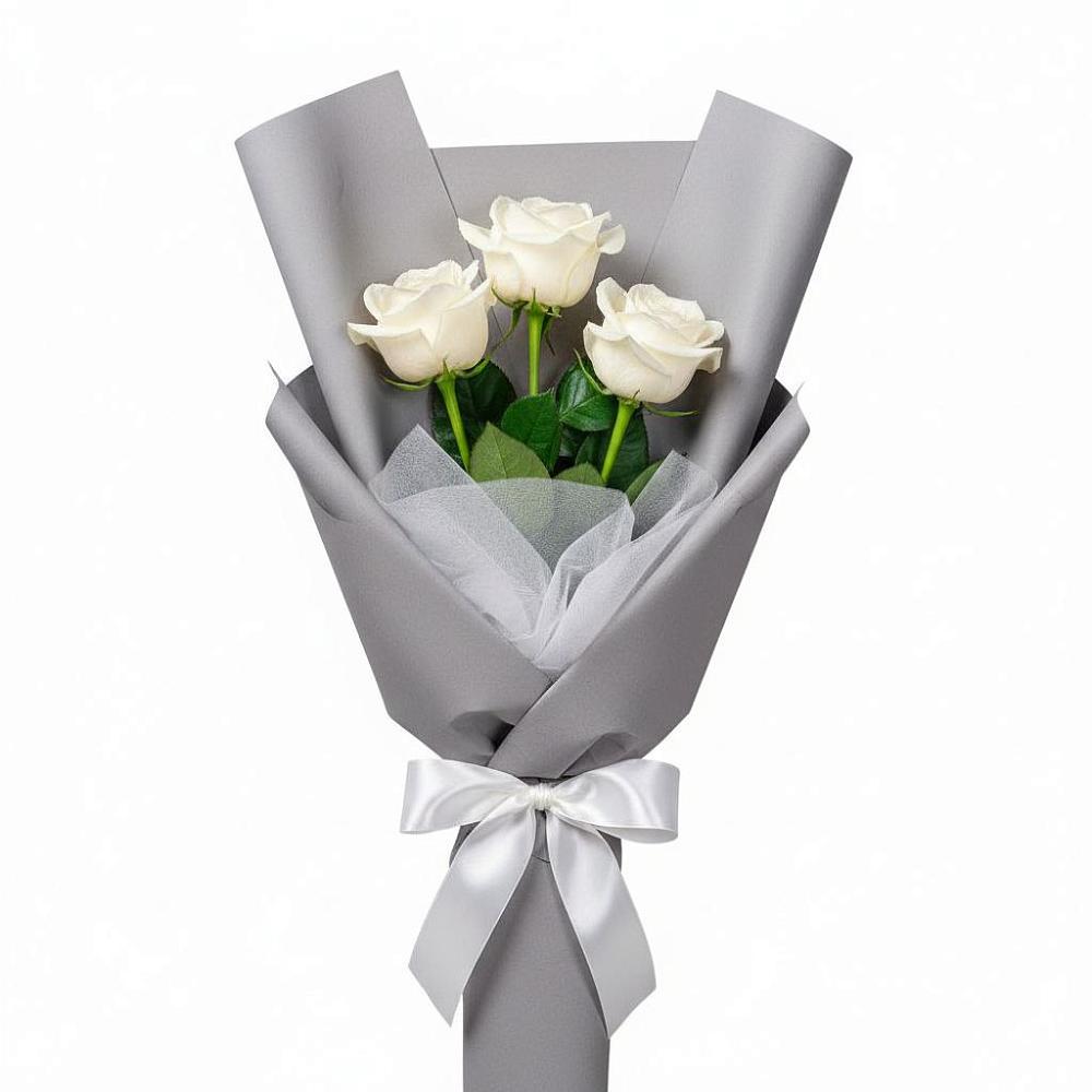 Букет 3 белые розы в Шахтёрске