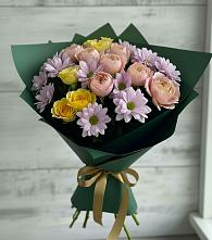 Букет цветов из:  Хризантемы и Розы в Шахтёрске