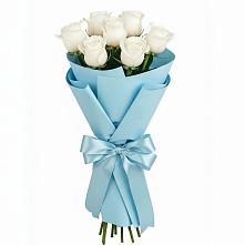 Букет 7 белых роз Проуд в Шахтёрске