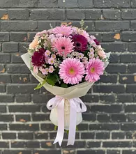 Букет цветов из:  Герберы и Хризантемы в Шахтёрске
