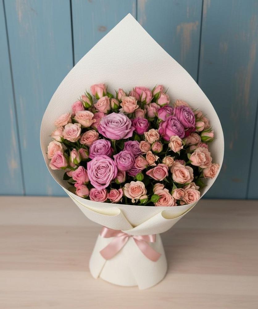 Букет цветов из: Розы в Шахтёрске