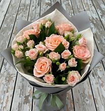 Букет цветов из:  Розы #REPLACE_PRED# Шахтёрске